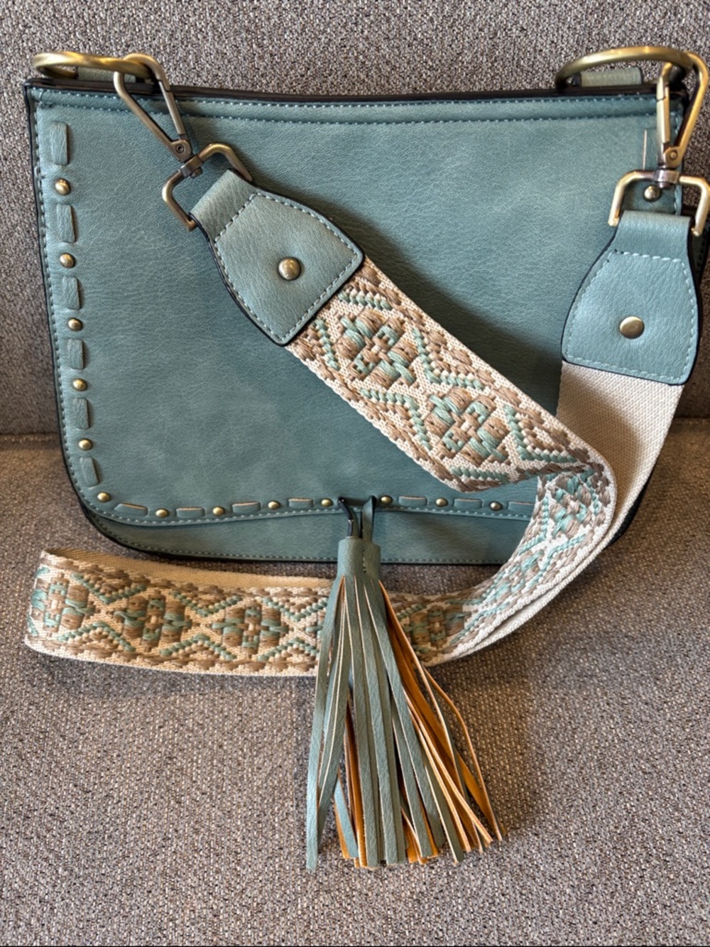 Jen & CoTeal Crossbody Shoulder Bag with Woven Strap and Tassel - Picture 1 of 12